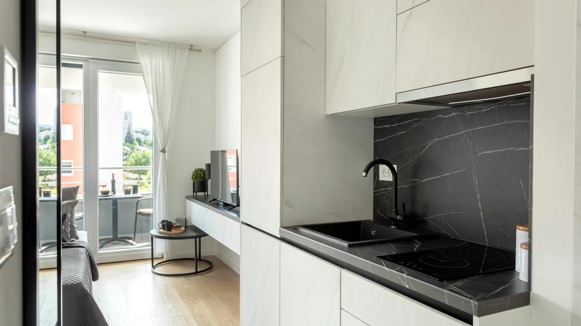 Apartman Elena Elua Split 0*,  Croatia